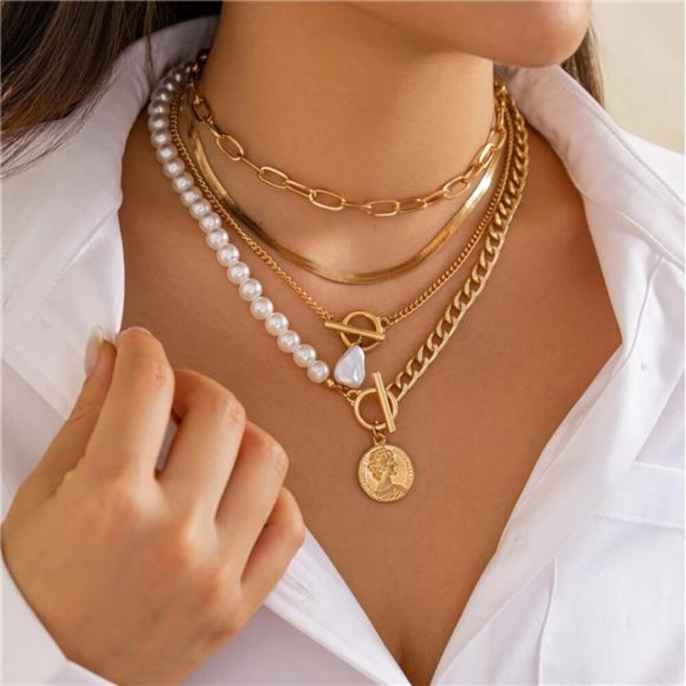 Gold Layered Pearl Starfish Necklace | Beach Jewelry